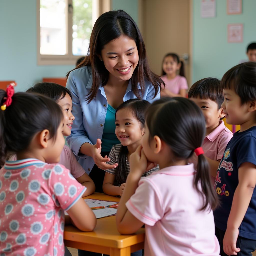 Giáo viên tương tác với học sinh tại trường mầm non Bàu Cát, Quận Tân Bình